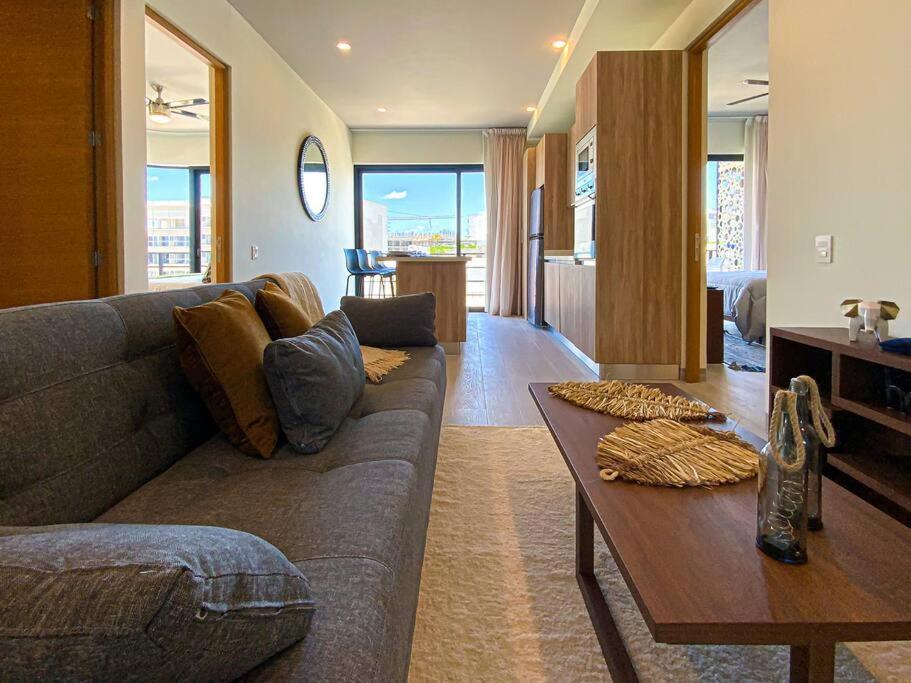 Beautiful + Luxury + Ocean View + Pool Apartamento Playa del Carmen