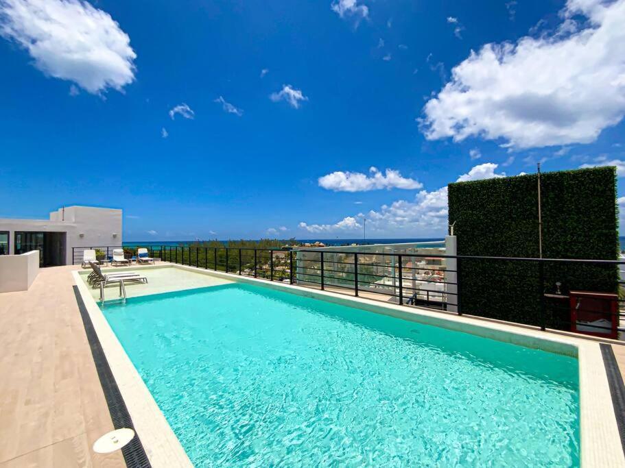 Beautiful + Luxury + Ocean View + Pool Apartamento